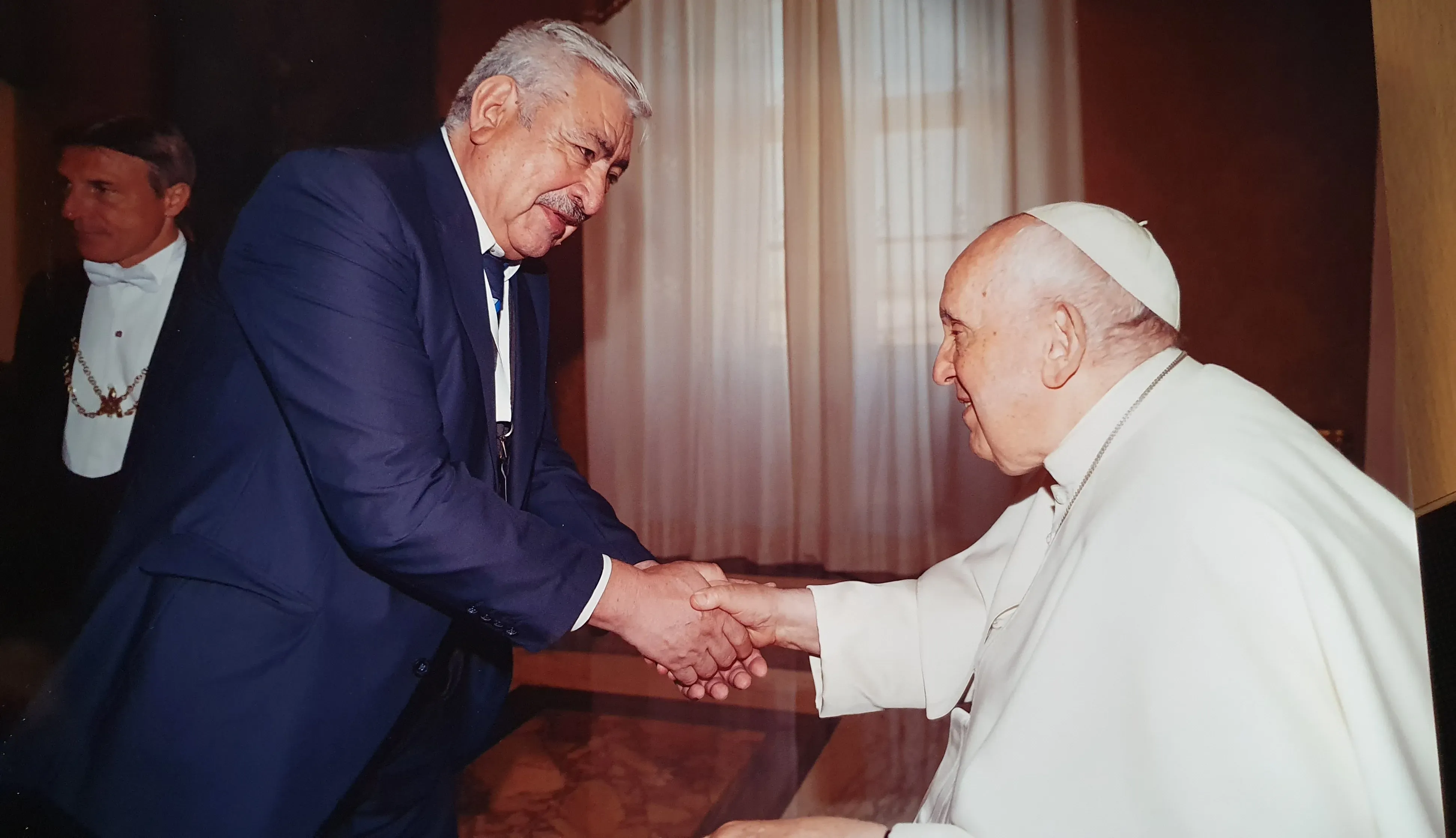 Oscar Silva con el Papa Francisco